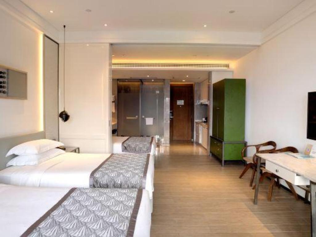 Rock Platinum Sea View Hotel Sanya Dış mekan fotoğraf