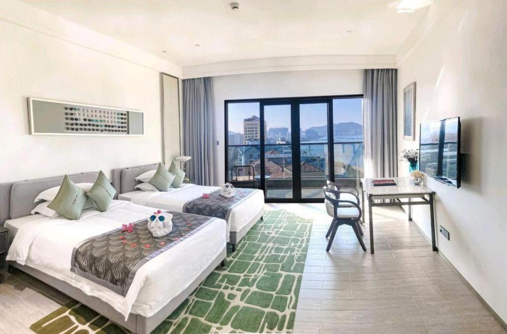 Rock Platinum Sea View Hotel Sanya Dış mekan fotoğraf