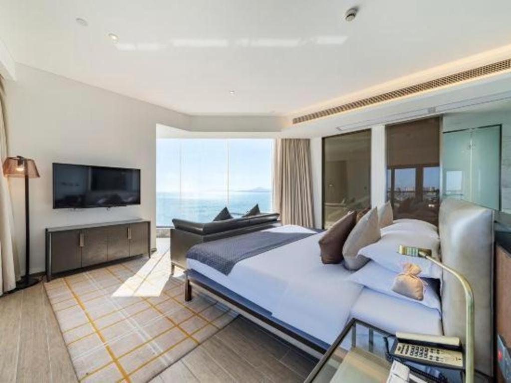 Rock Platinum Sea View Hotel Sanya Dış mekan fotoğraf
