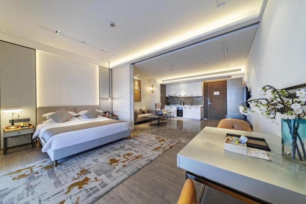 Rock Platinum Sea View Hotel Sanya Dış mekan fotoğraf